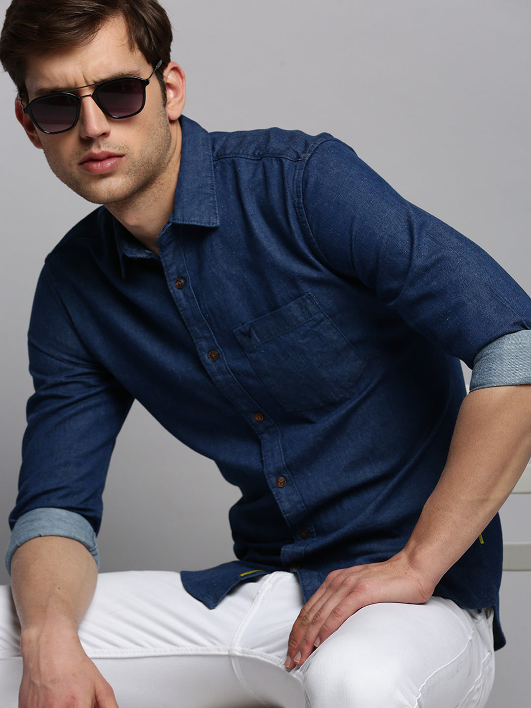 Men Navy Solid Casual Shirt