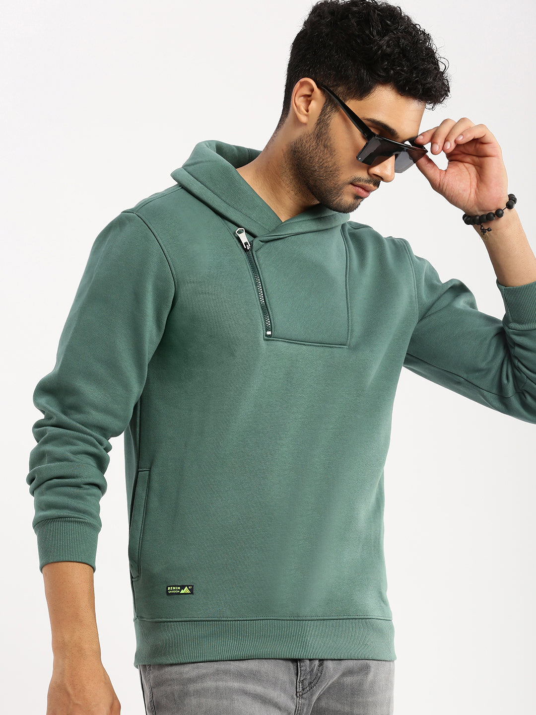 Men Green Shirt Collar Solid Sweatshirt