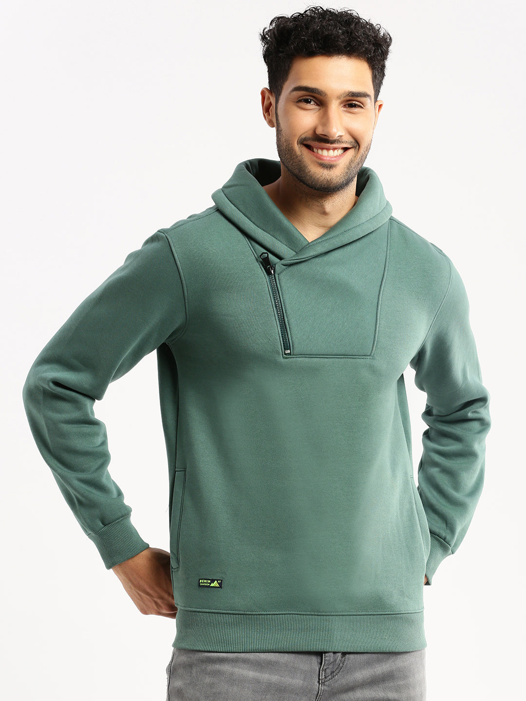 Men Green Shirt Collar Solid Sweatshirt