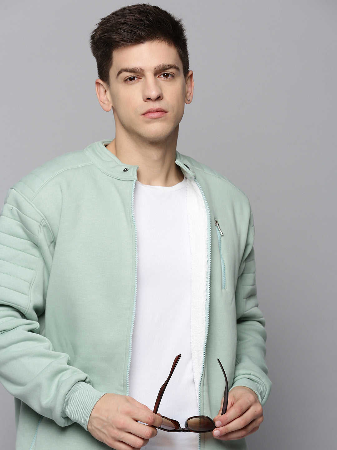 Men's Green Solid Sweatshirt