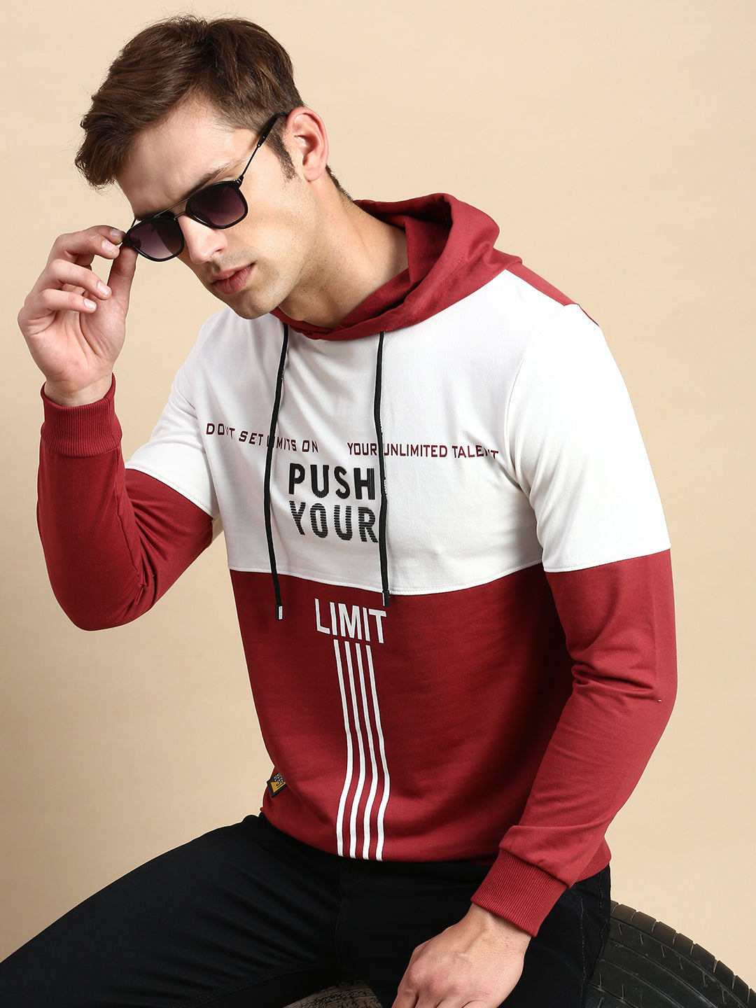Men's Maroon Colourblock Casual Hoodie