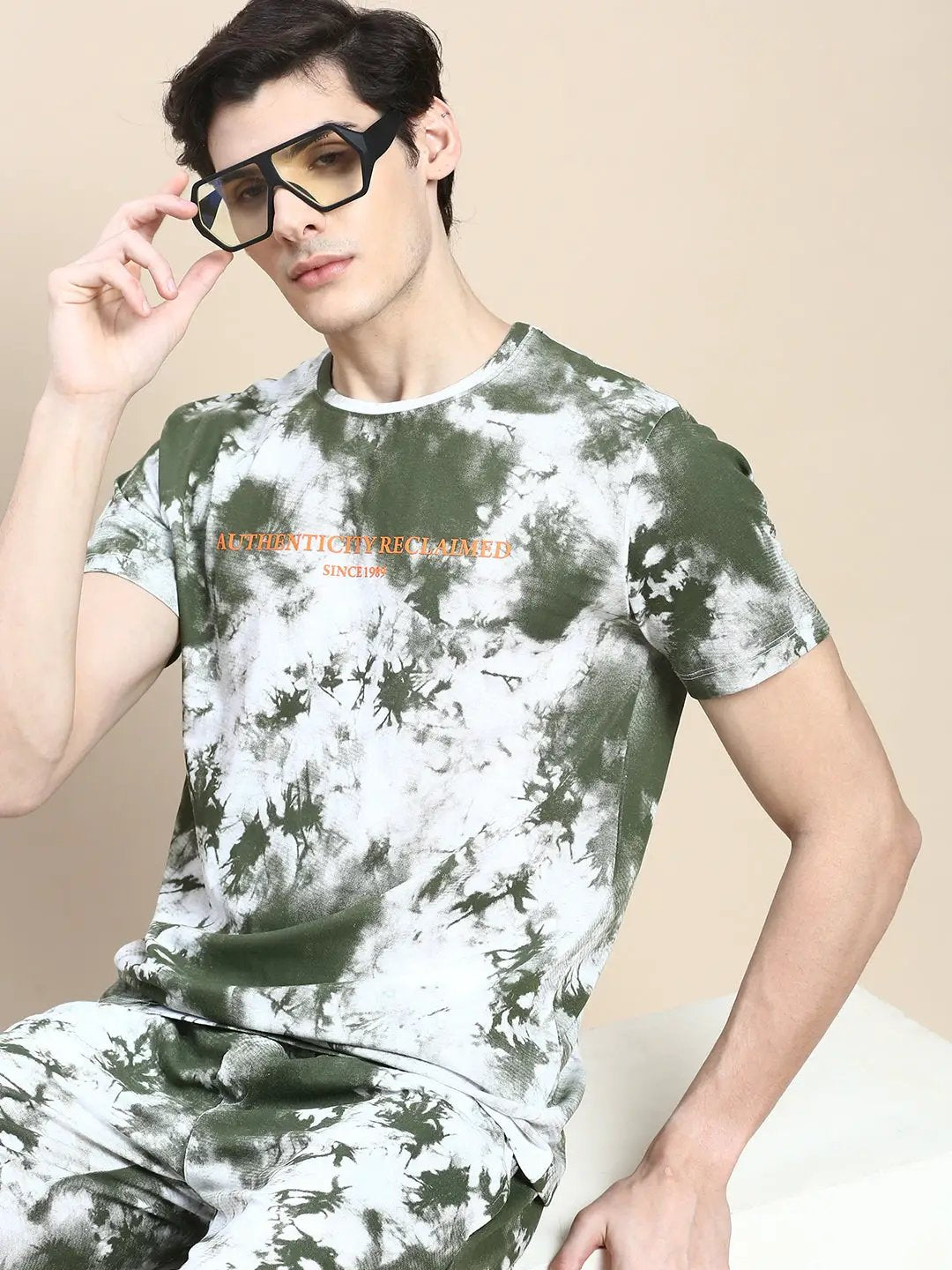 Men's White Tie & Dyed Short Sleeves Slim-Fit Co-Ords Set
