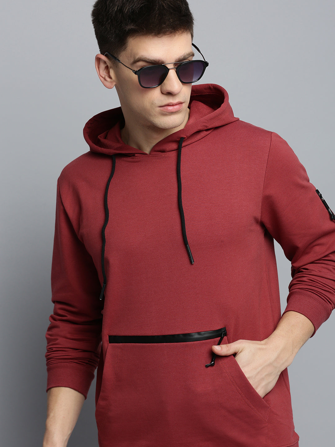 Men Maroon Solid Casual Hoodie