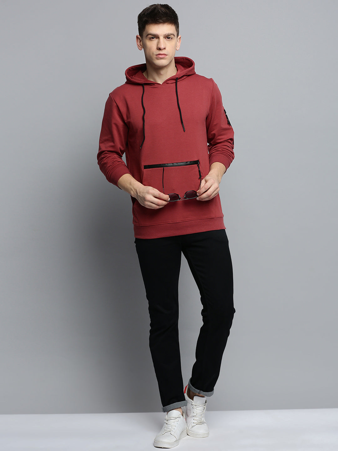 Men Maroon Solid Casual Hoodie