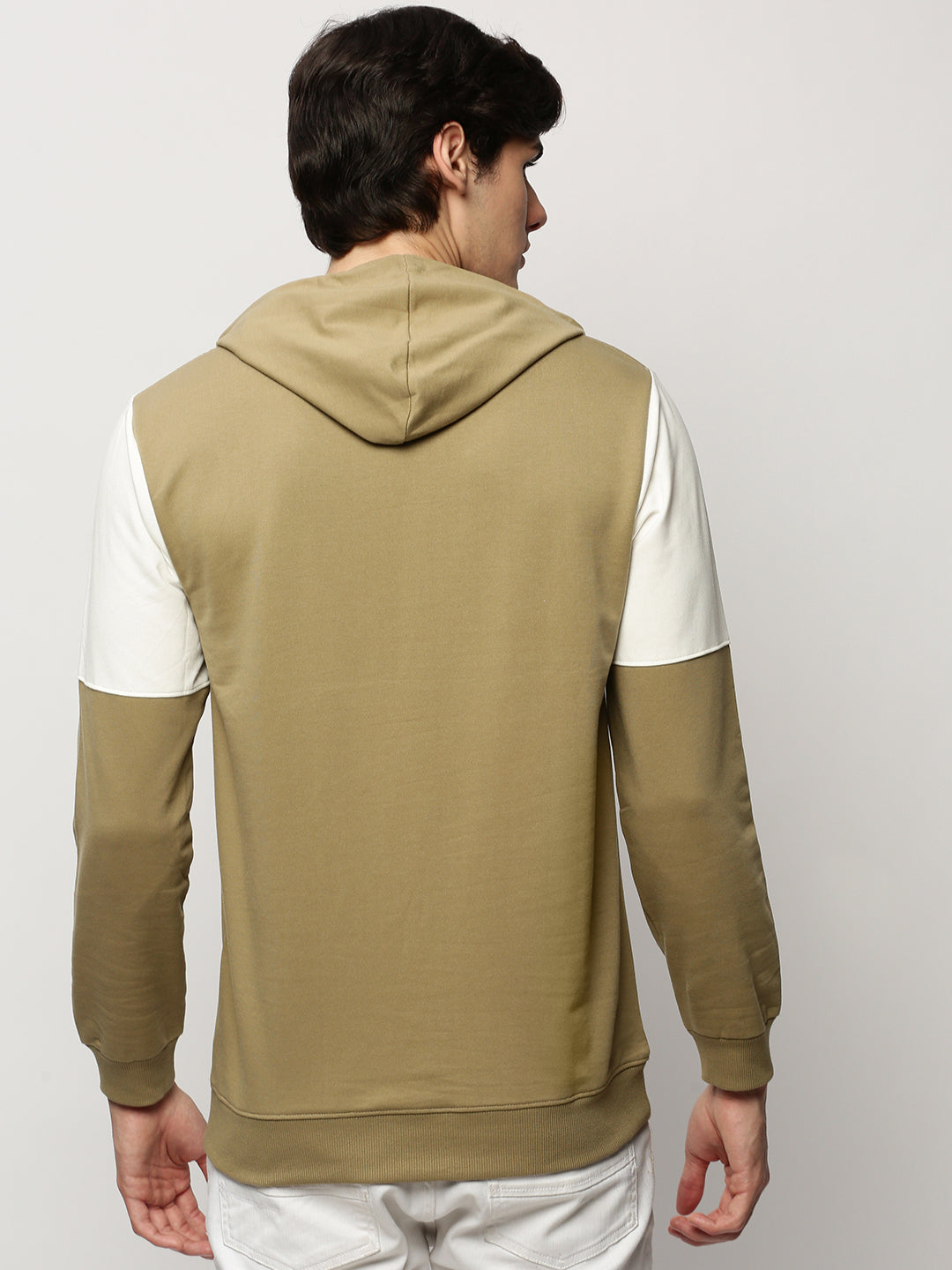 Men Khaki Graphics Casual Sweatshirts