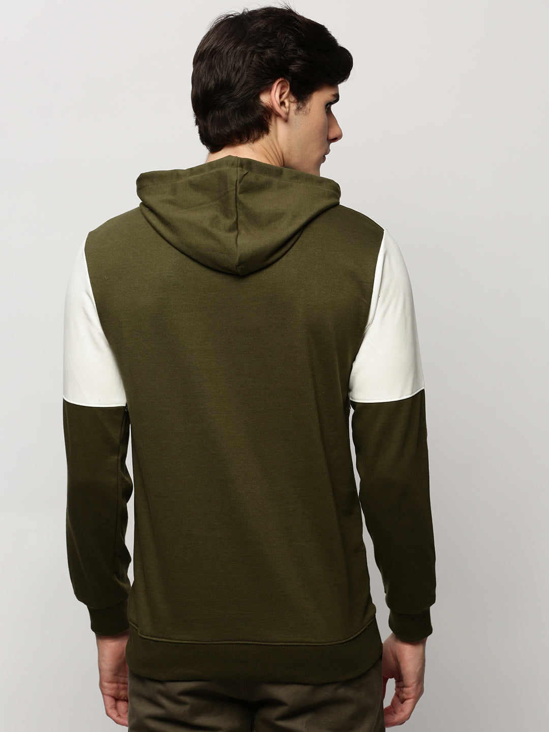 Men Green Graphics Casual Sweatshirts