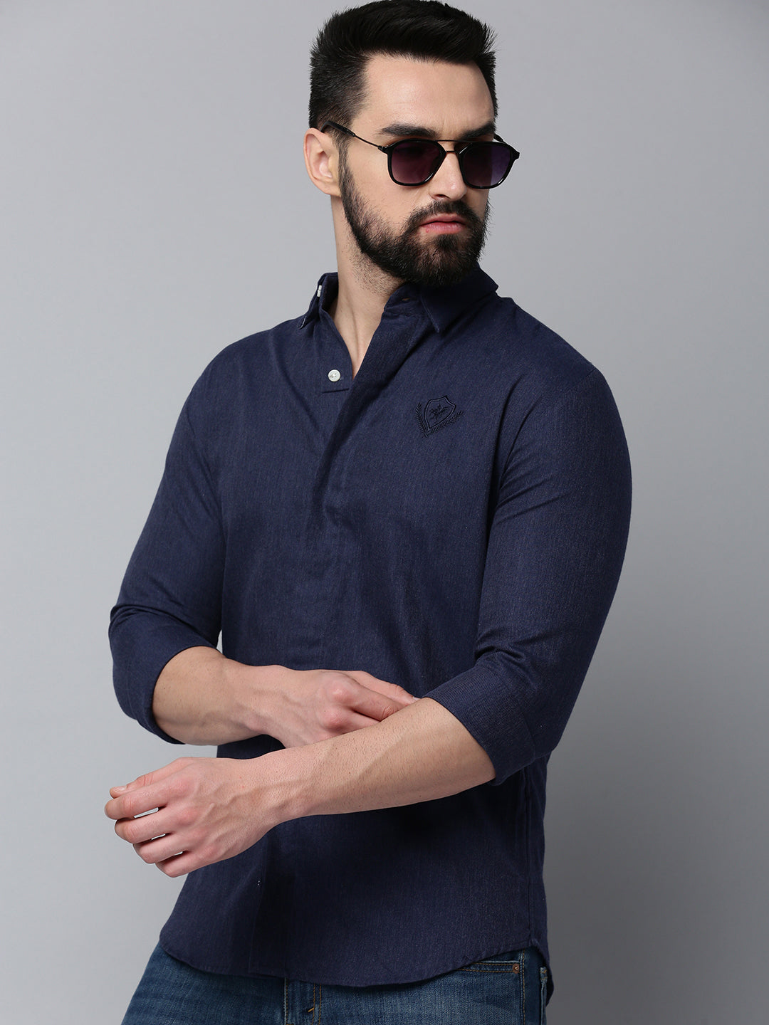 Men Navy Solid Casual Shirt