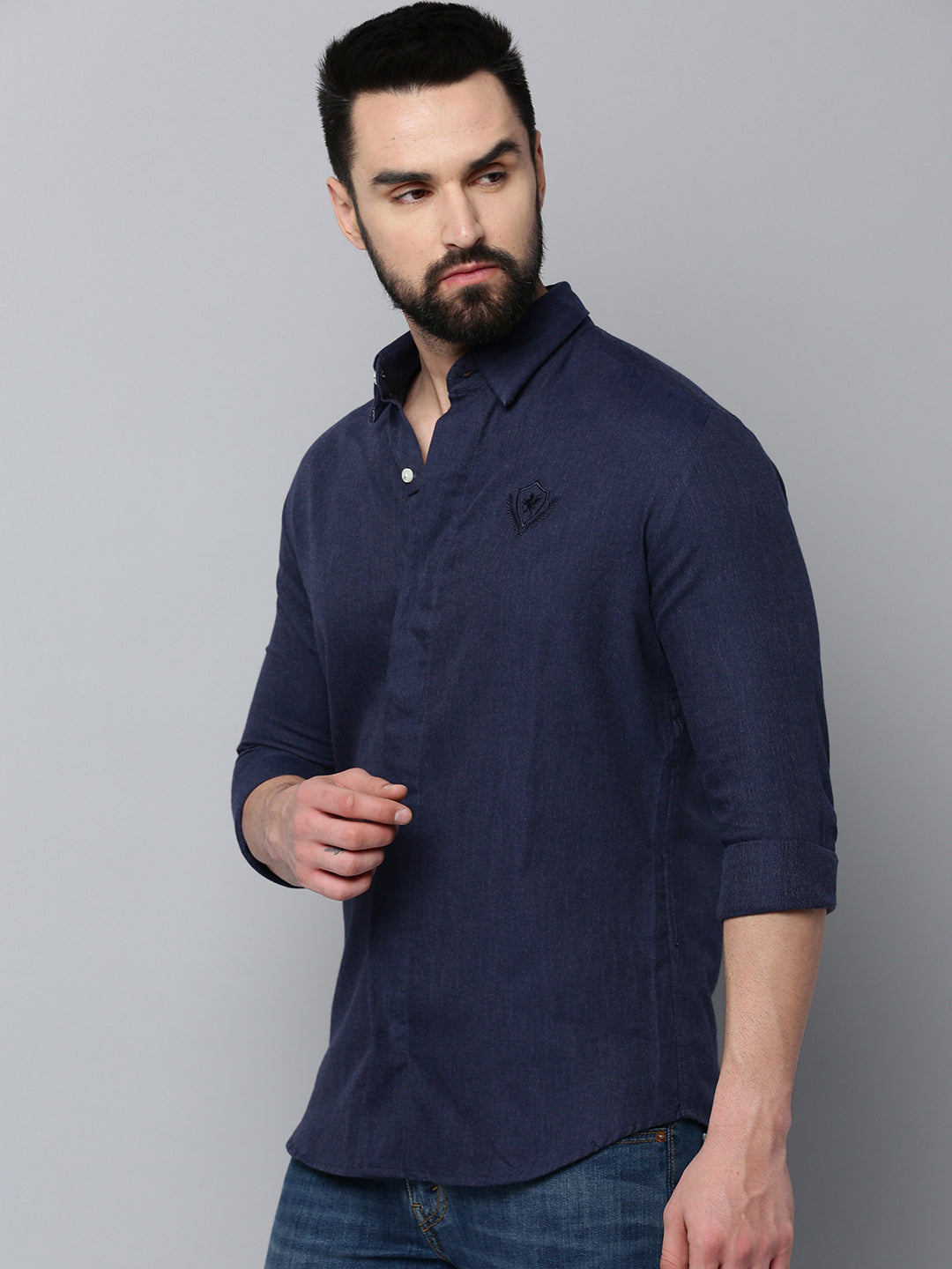 Men Navy Solid Casual Shirt