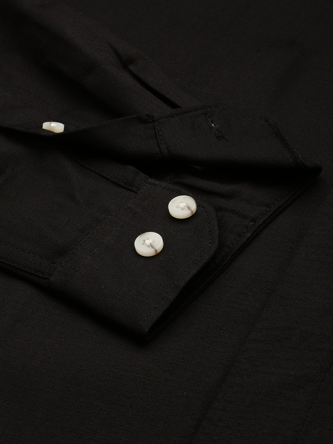 Men Black Solid Casual Shirt