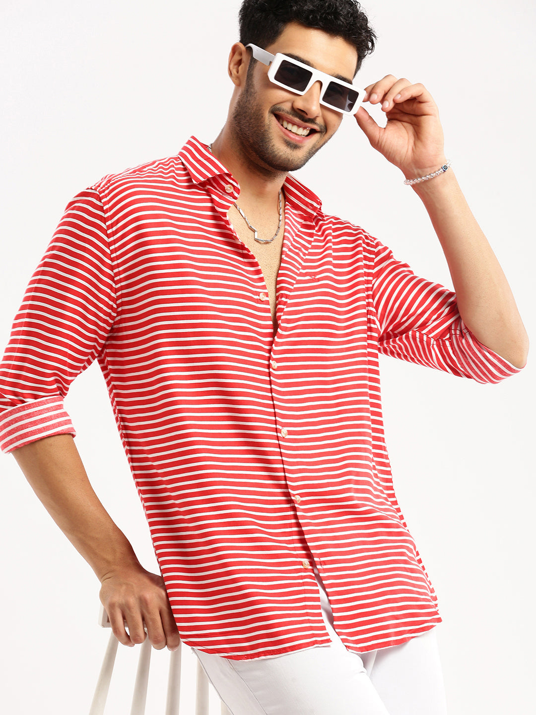 Men Red Spread Collar Horizontal Stripes Shirt