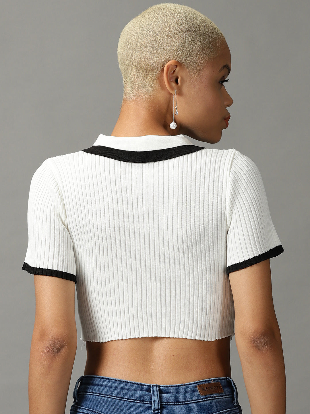 Women's White Solid Crop Top