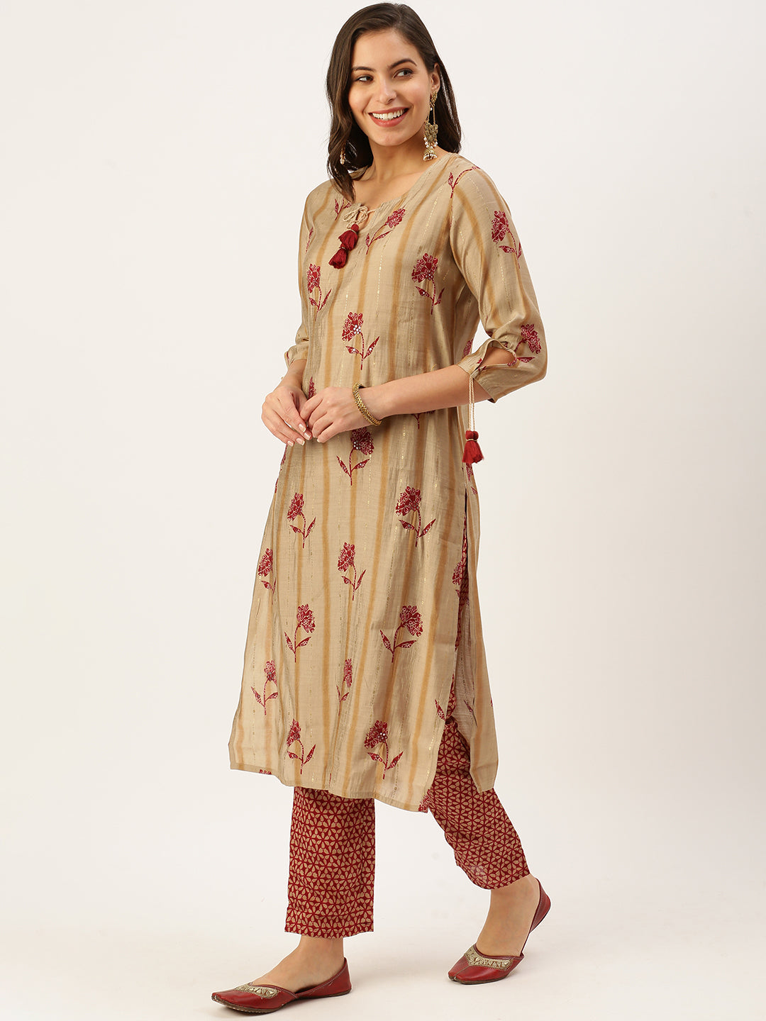 Women's Beige Printed Kurta Sets