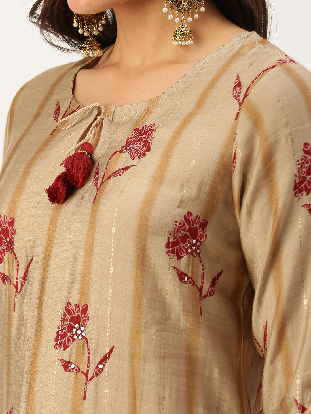 Women's Beige Printed Kurta Sets