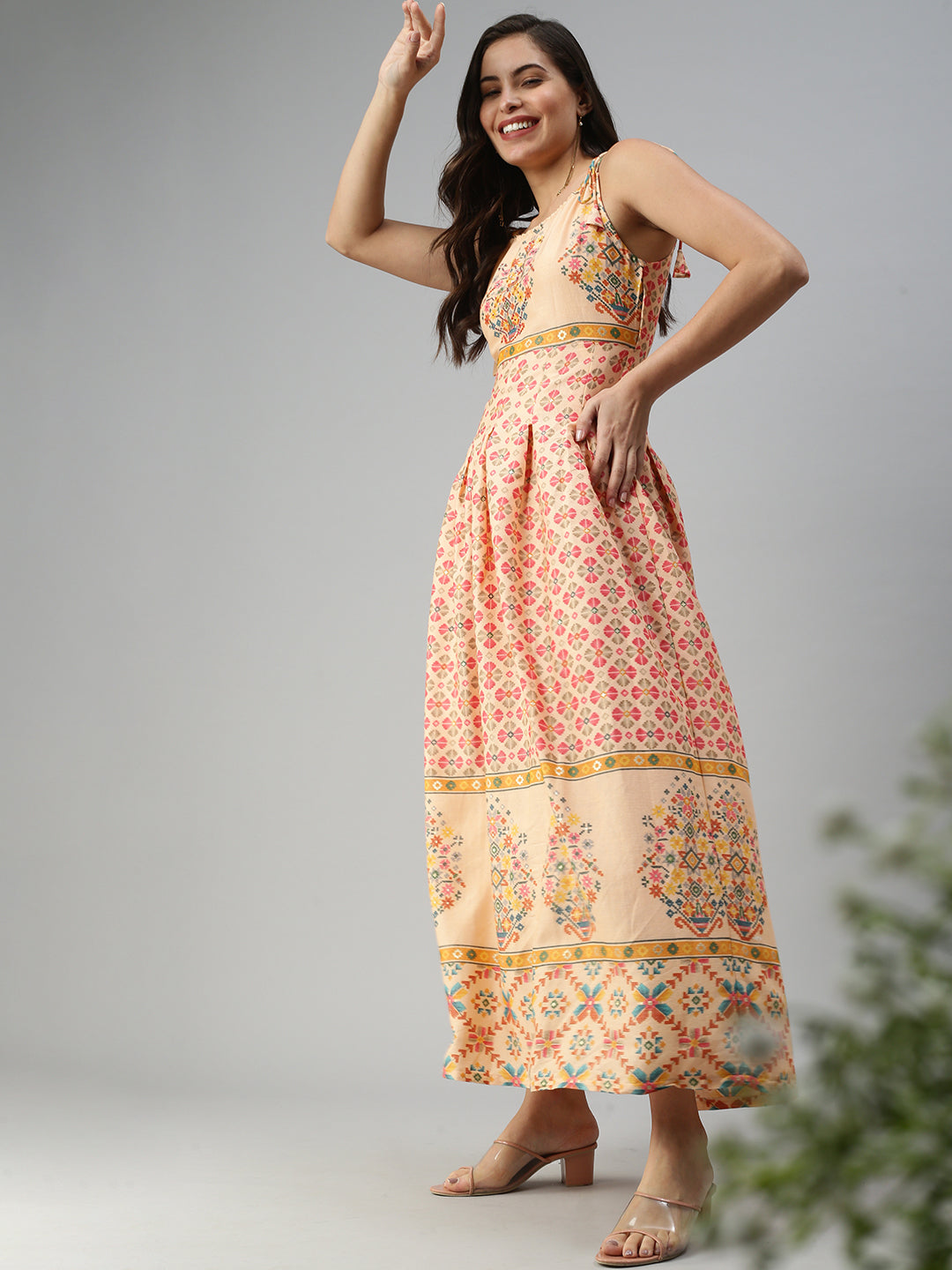 Women's Ethnic Motifs Peach Fit and Flare Kurta