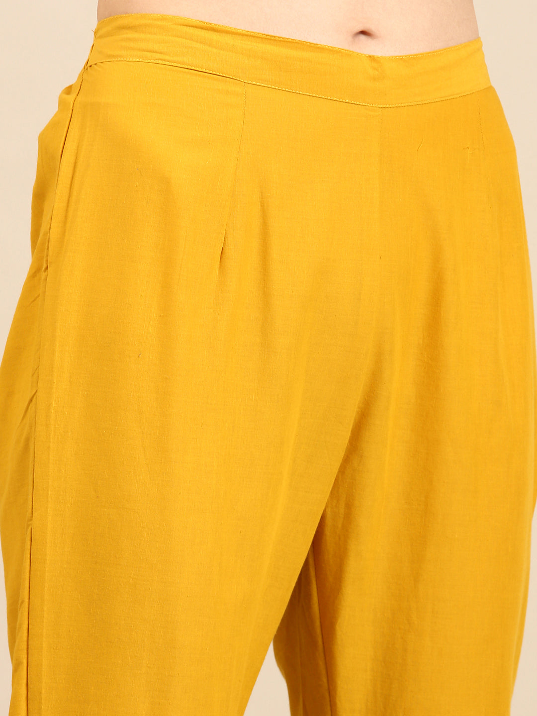 Women's Yellow Solid Kurta Set