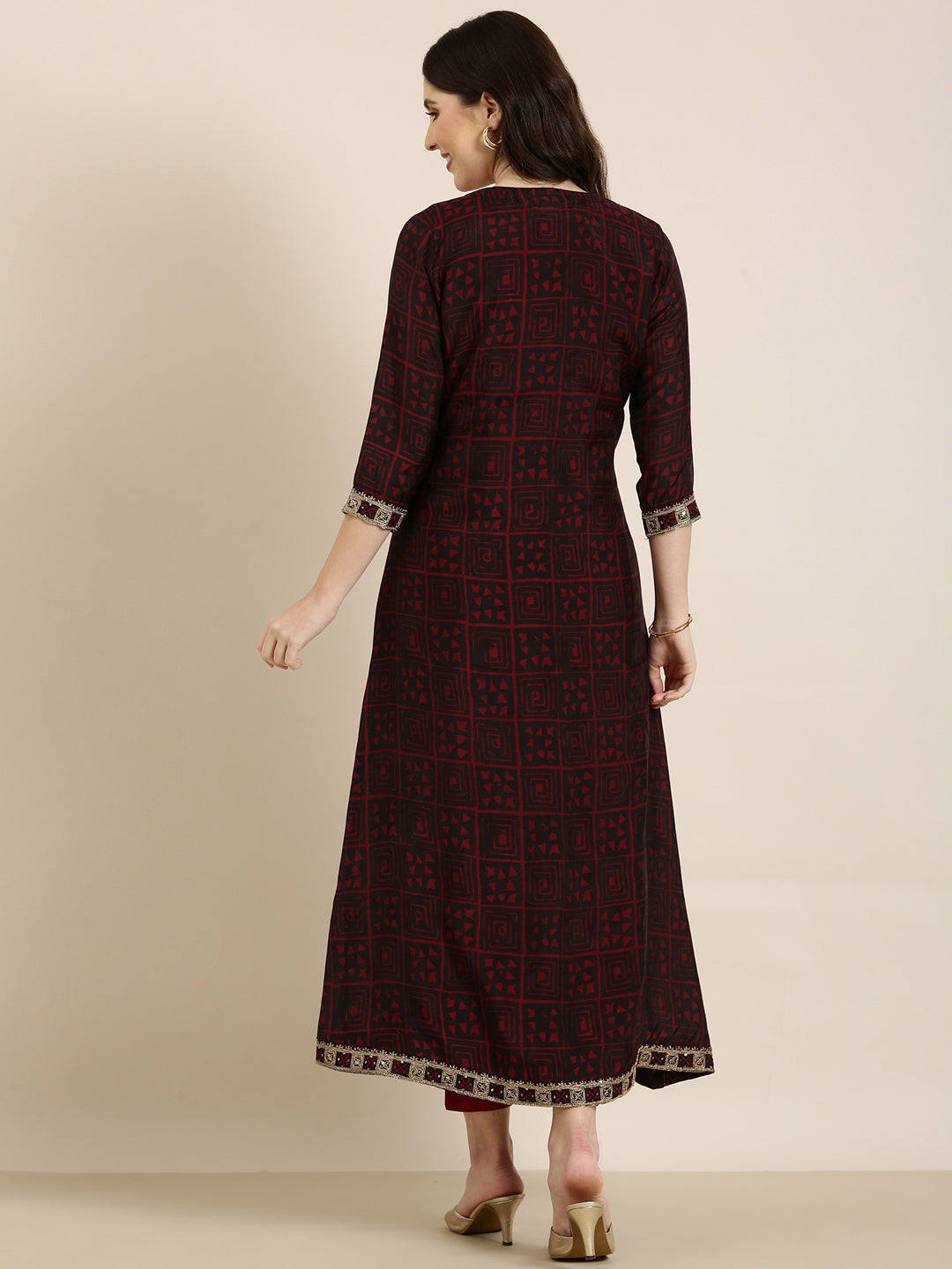 Women Maroon Solid Anarkali Kurta