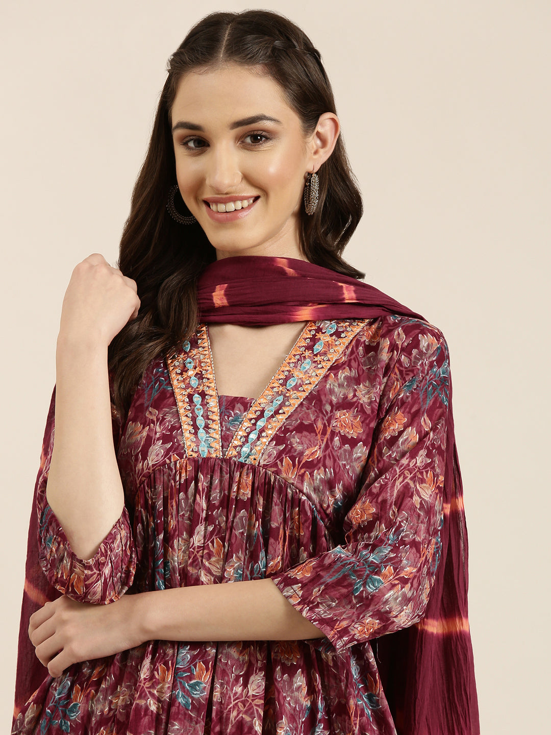 Women Magenta Floral Kurta Set