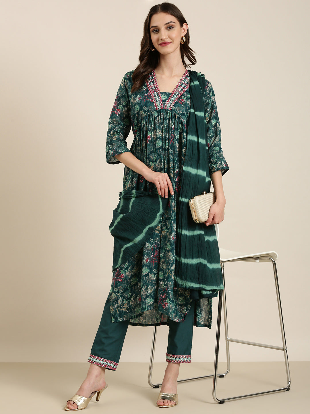 Women Teal Floral Kurta Set