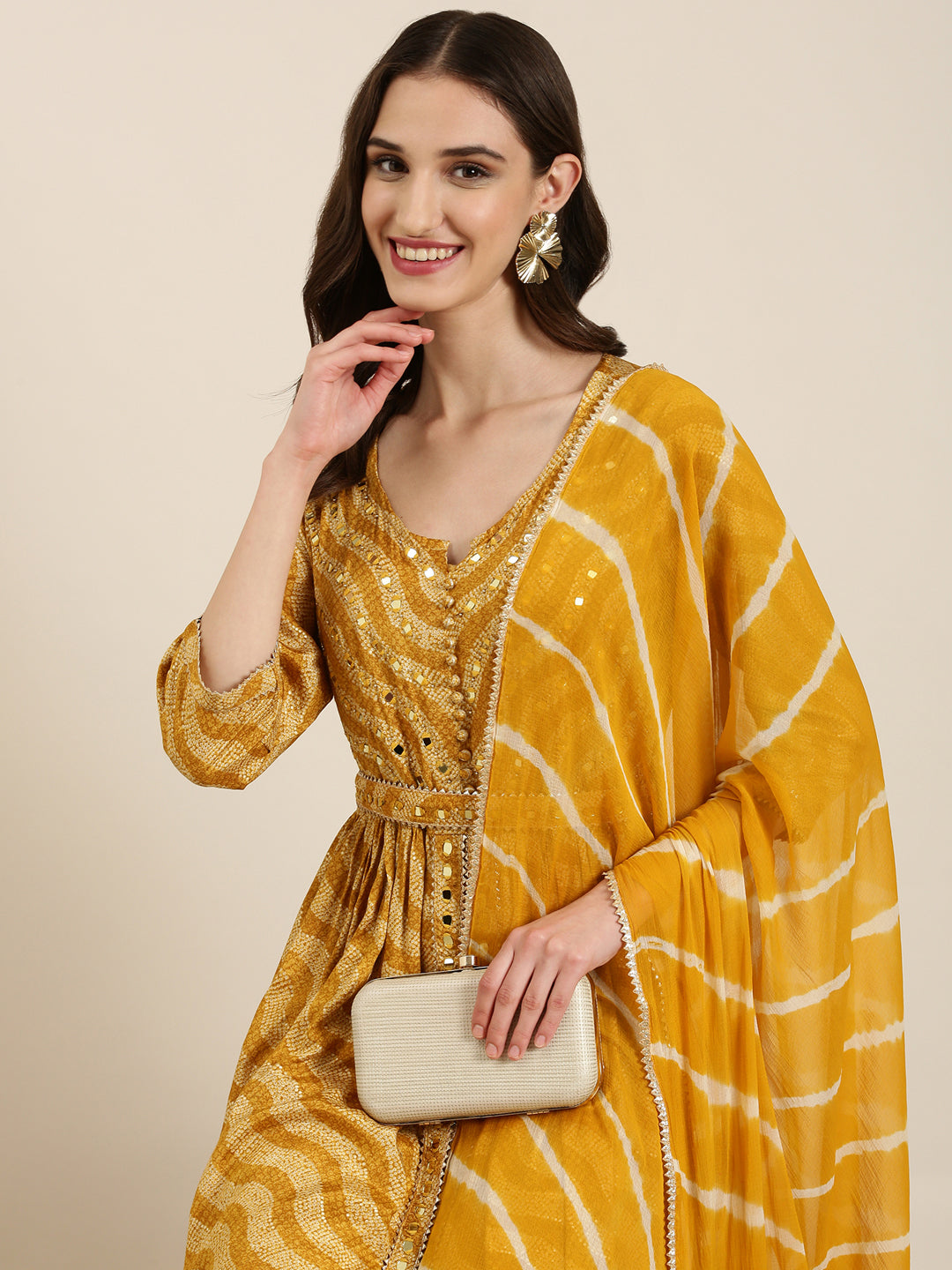 Women Mustard Printed Kurta Set