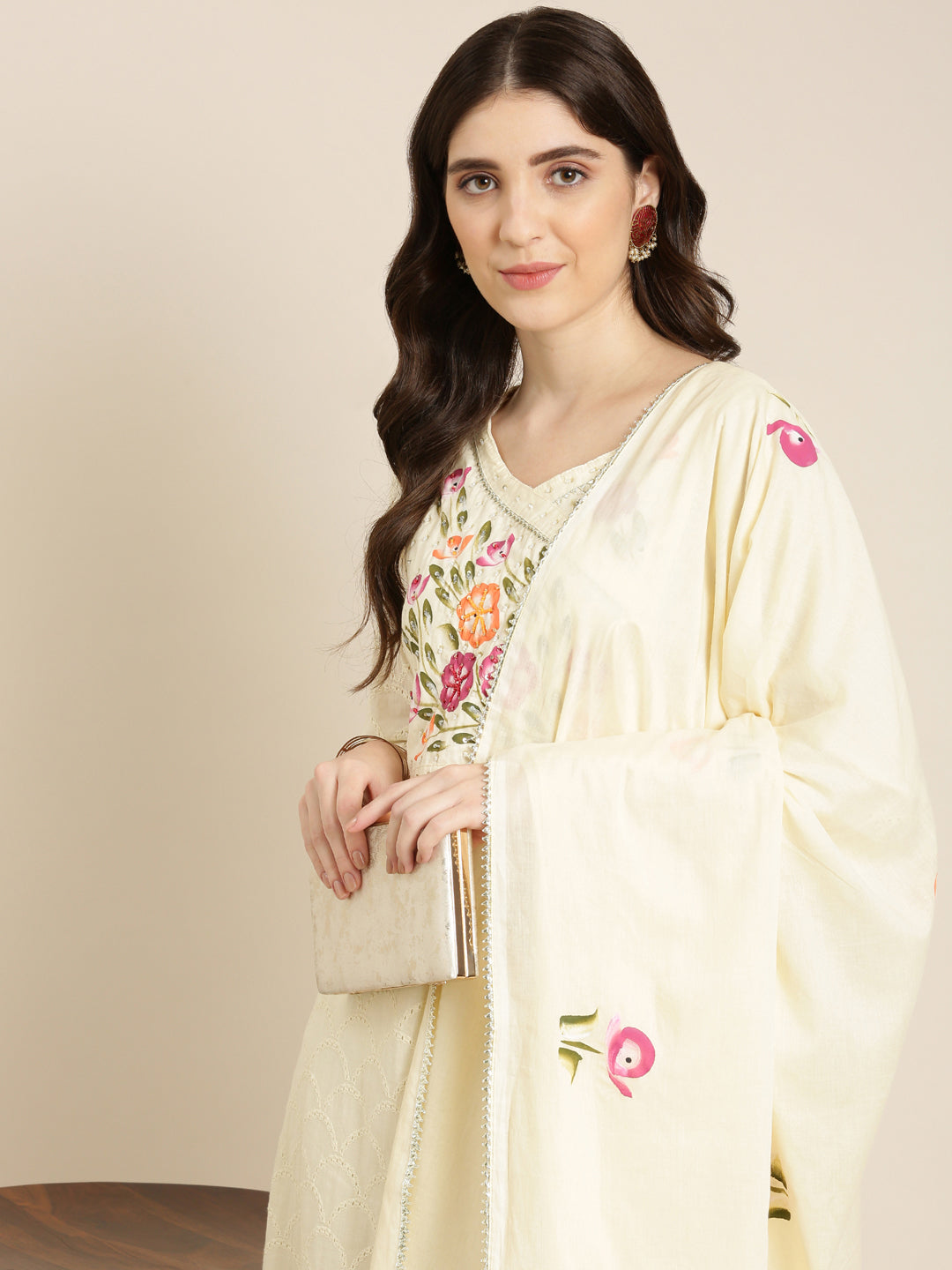 Women Cream Textured Kurta Set