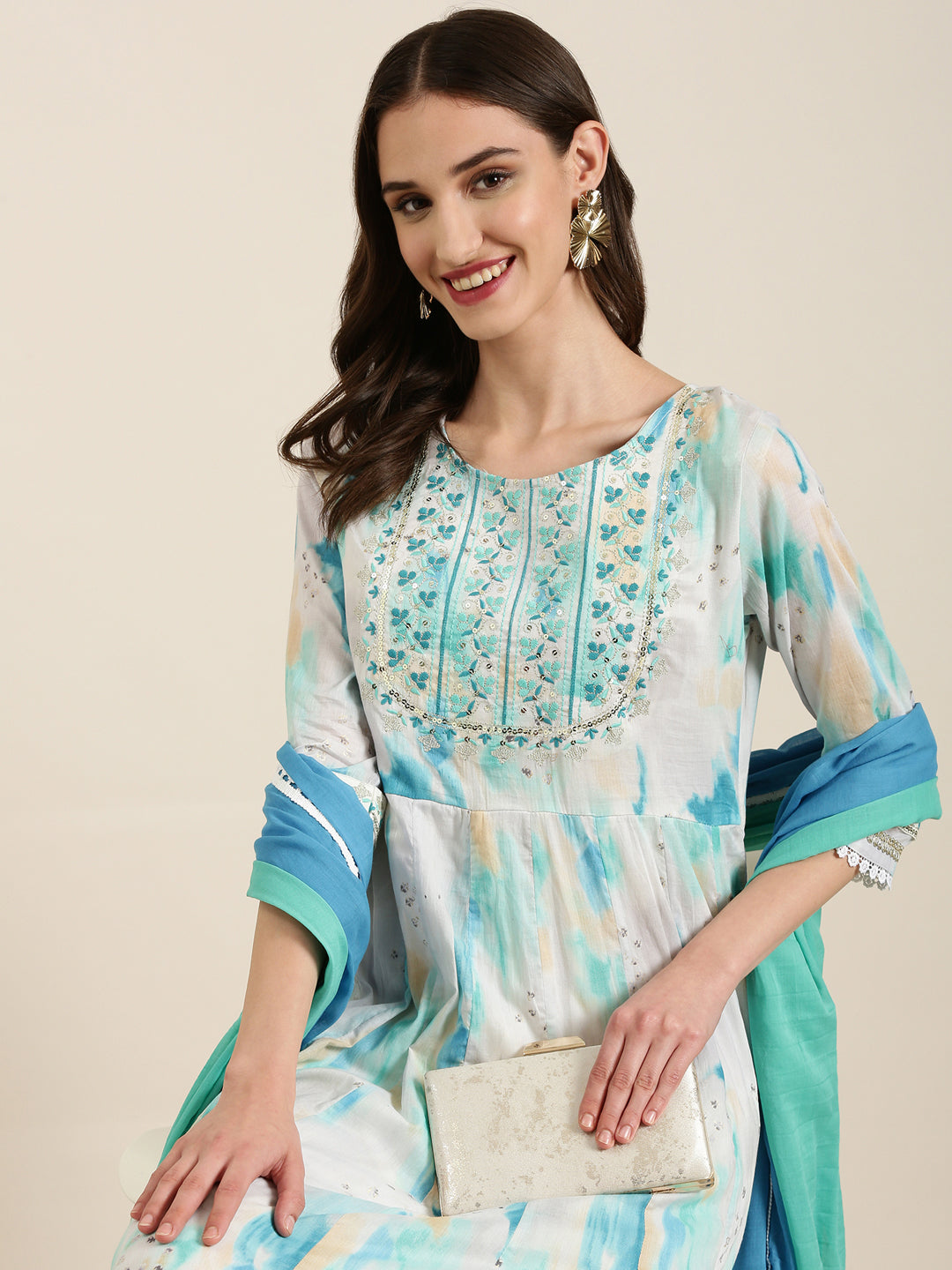 Women's Turquoise Blue Dyed Empire Thread Work Kurta Set With Dupatta
