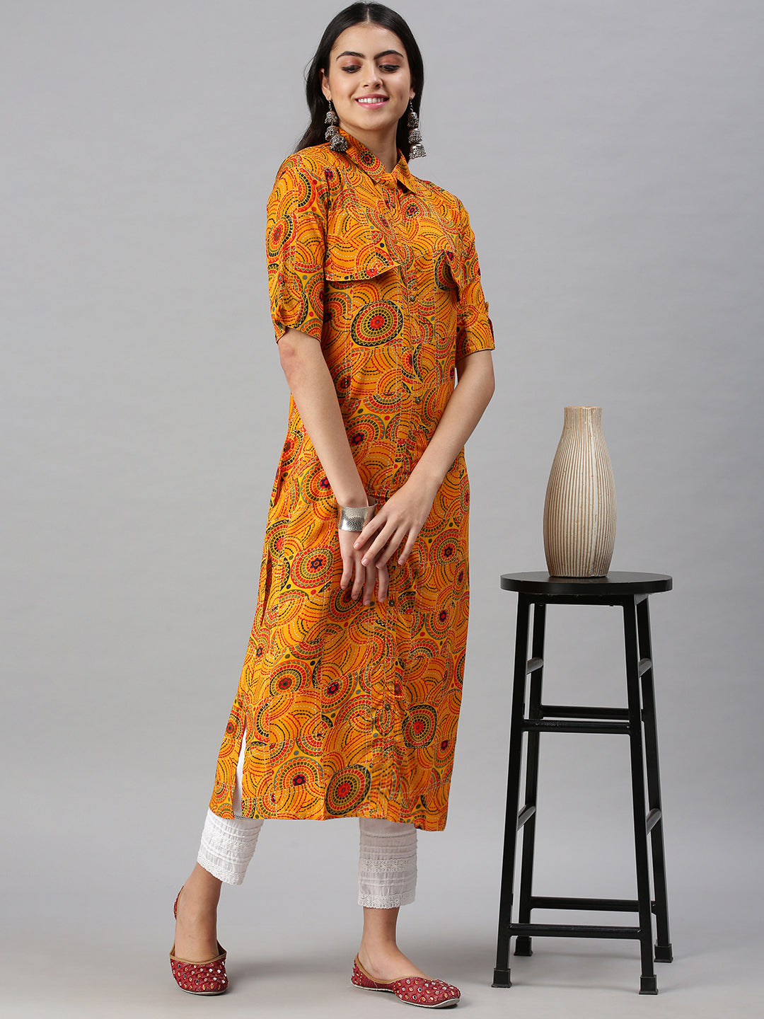 Women's Yellow Printed Straight Kurta