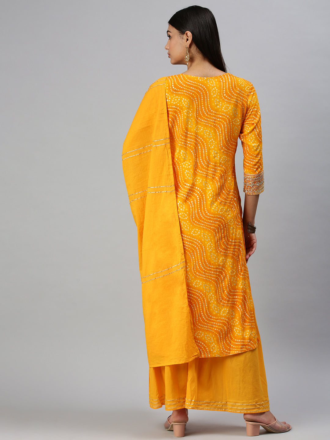 Women's Yellow Printed Kurta Sets