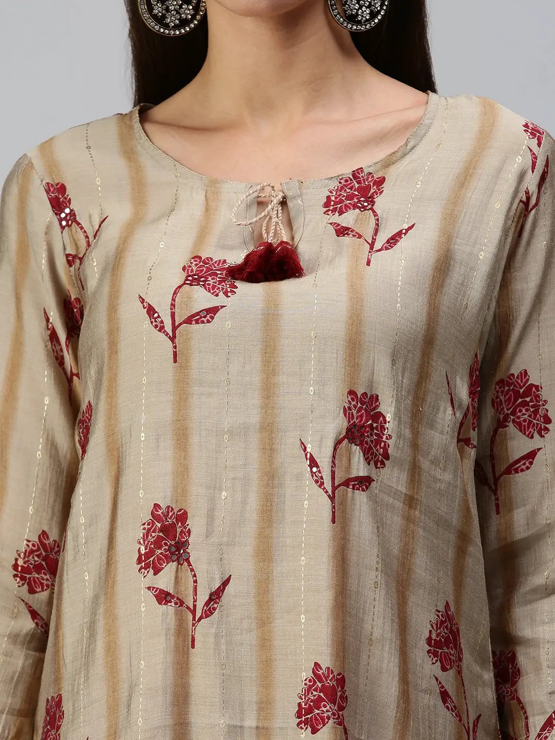 Women's Beige Printed Kurta Sets
