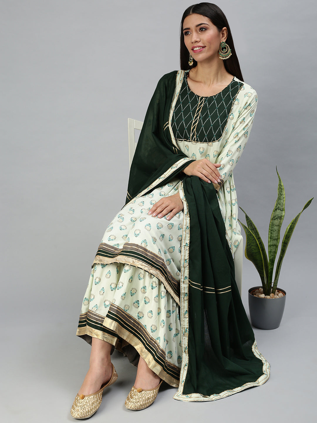 Women's Green Printed Kurta Sets