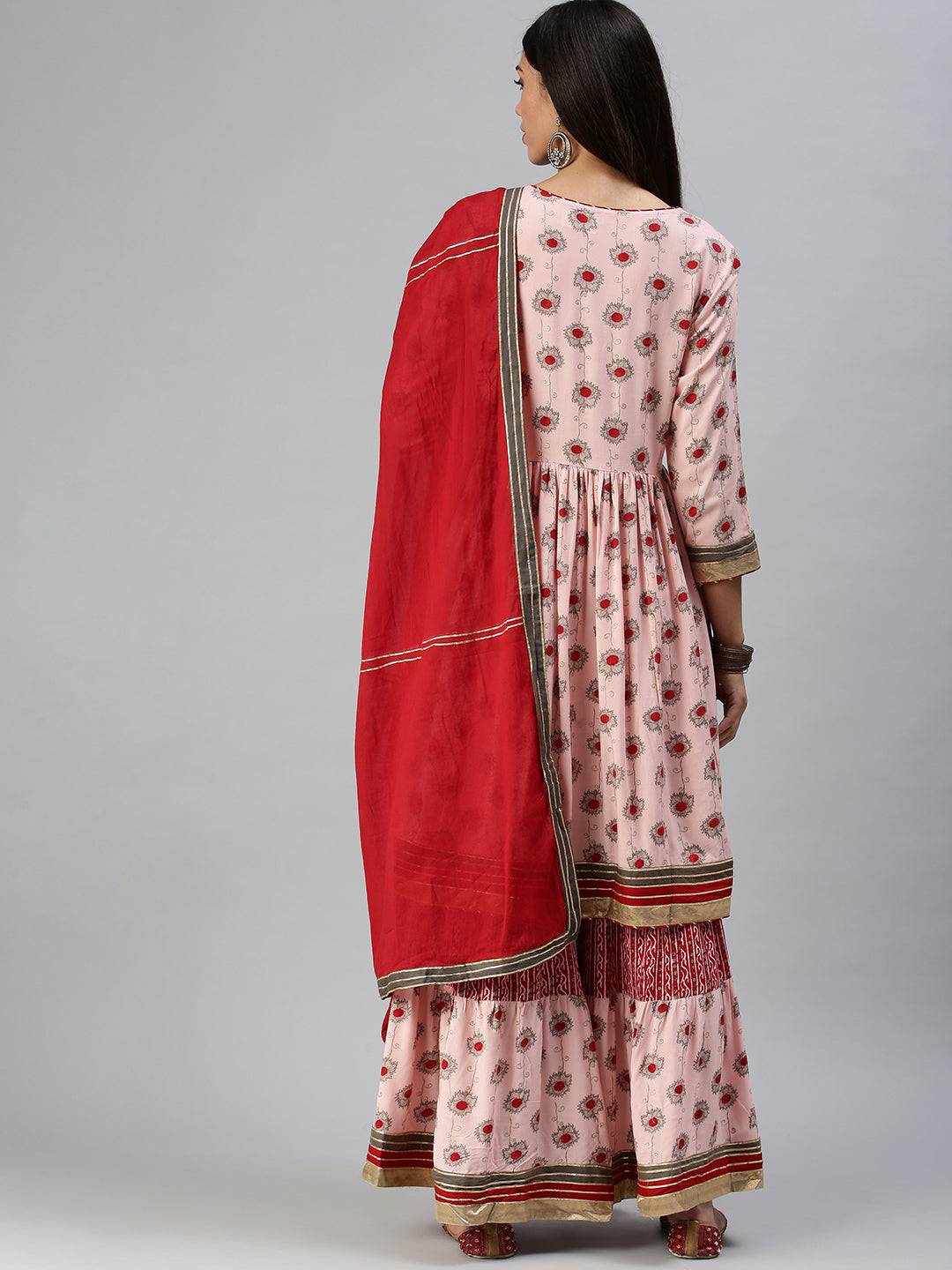 Women's Peach Printed Kurta Sets