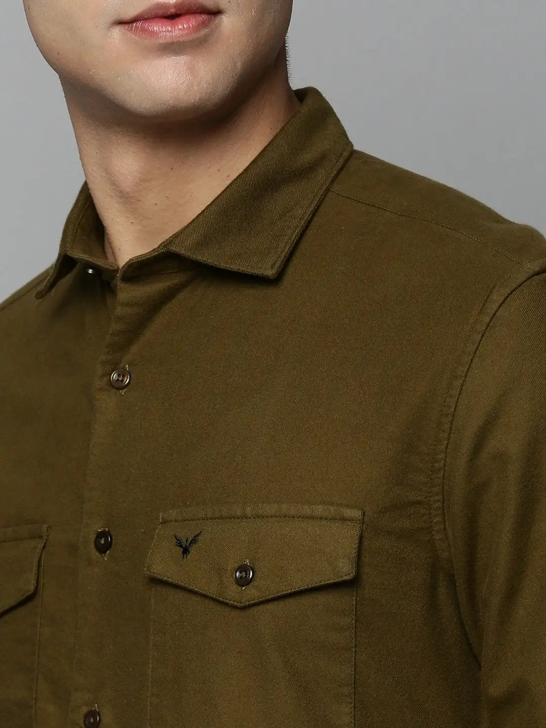 Men's Green Solid Casual Shirt