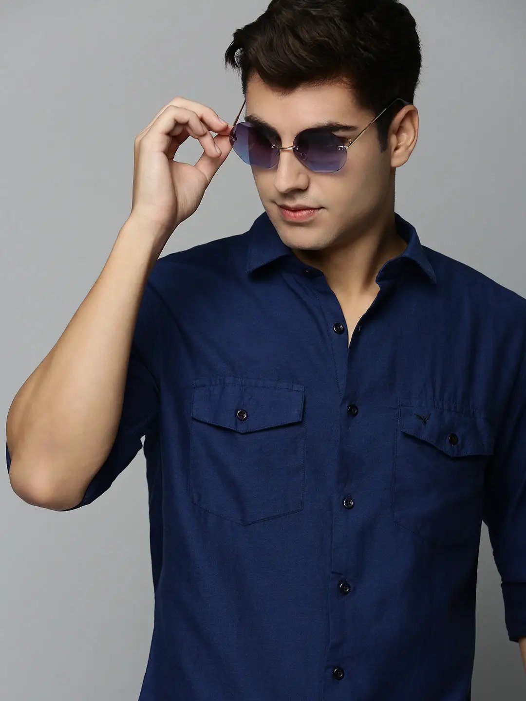 Men's Navy Solid Casual Shirt