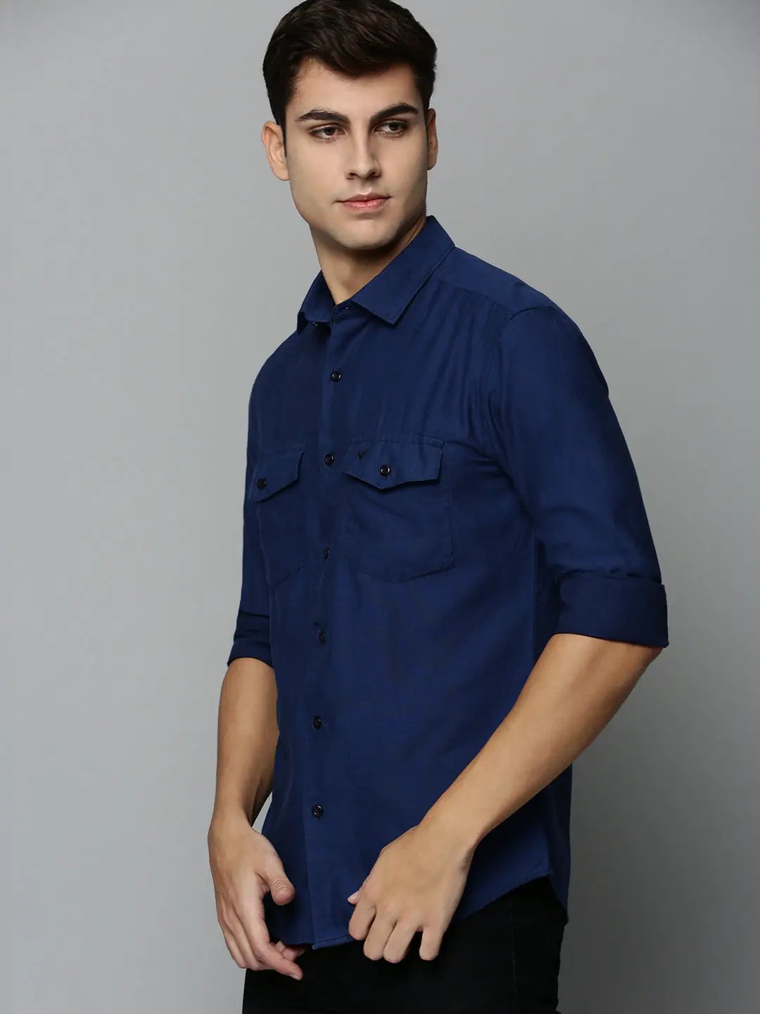 Men's Navy Solid Casual Shirt