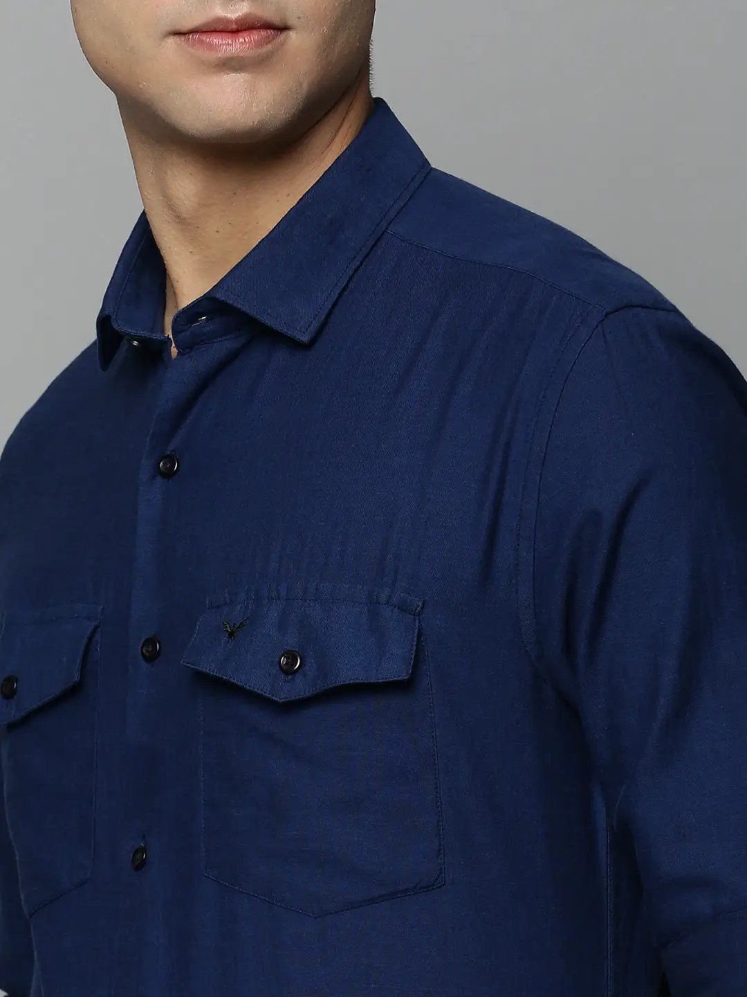 Men's Navy Solid Casual Shirt