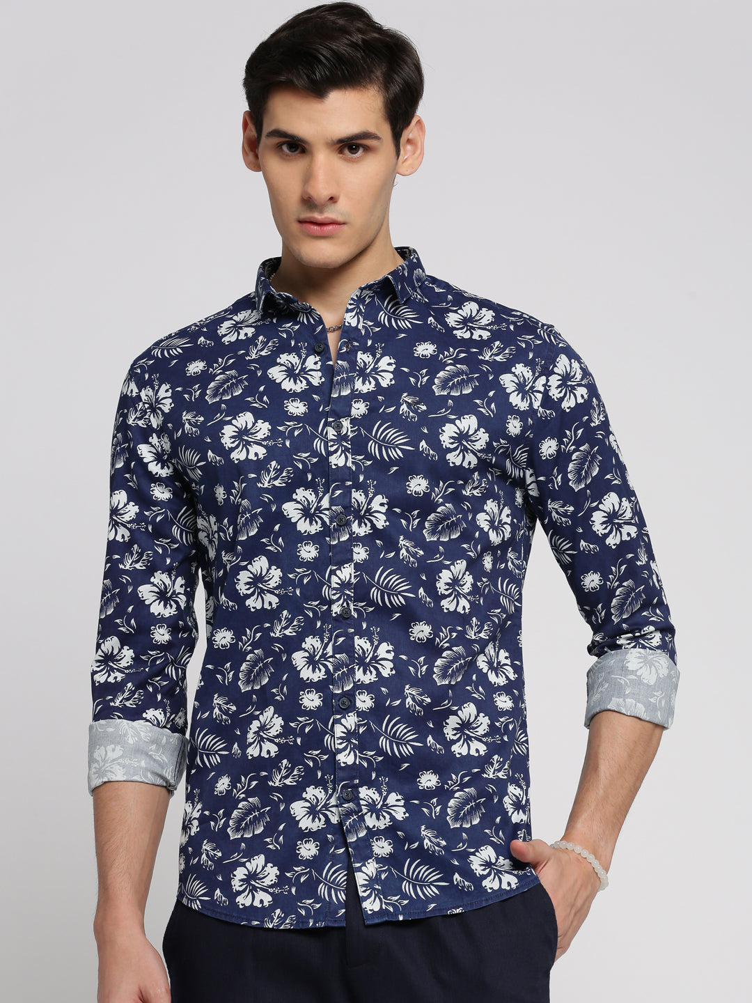 Men's Navy Blue Slim Fit Floral Printed Casual Shirt