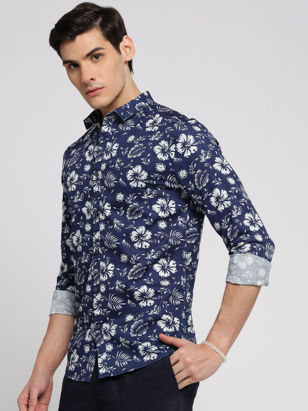 Men's Navy Blue Slim Fit Floral Printed Casual Shirt