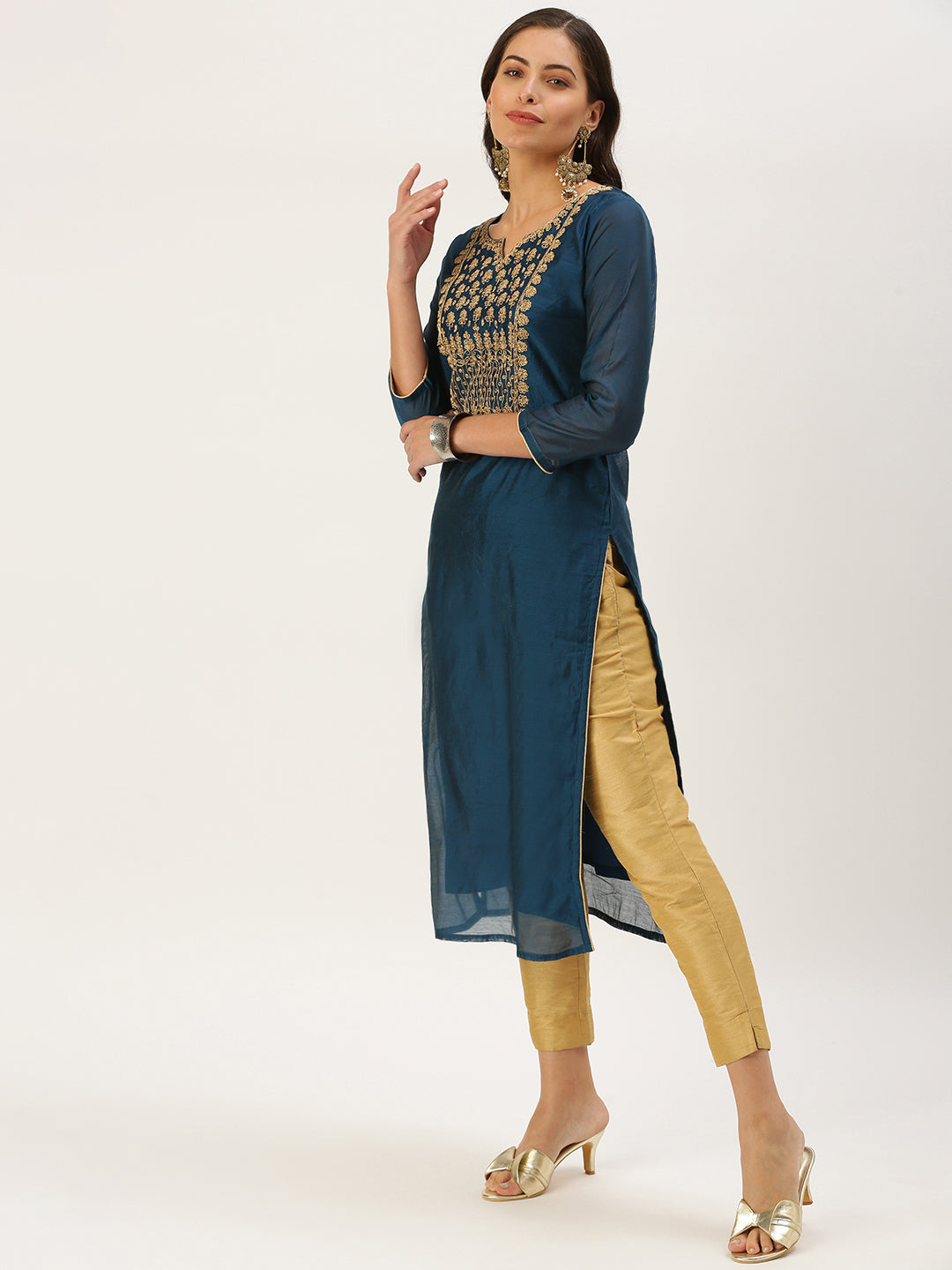 Women's Teal Embellished Straight Kurta