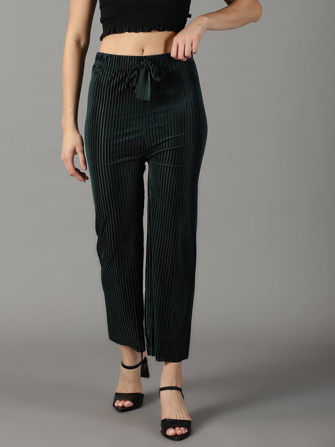 Women's Green Solid Parallel Trouser