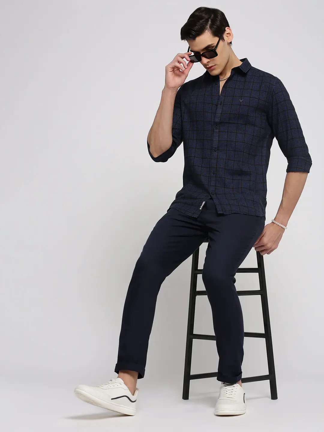 Men's Navy Blue Spread Collar Gingham Checks Shirt