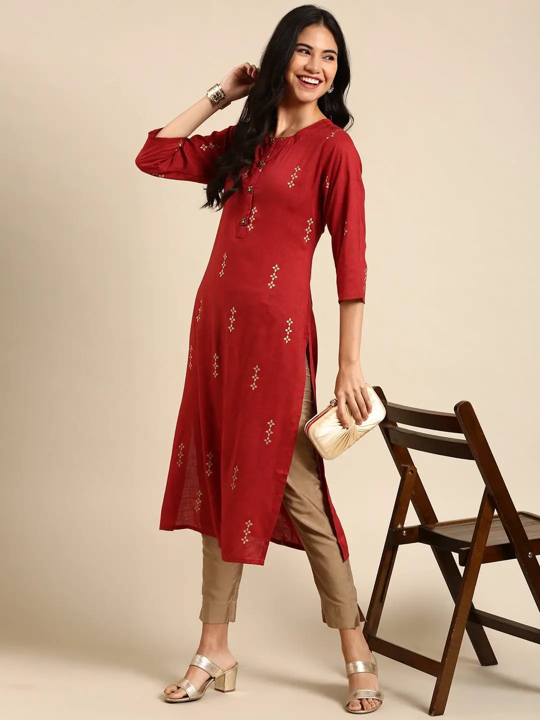 Women's Red Printed Straight Kurta