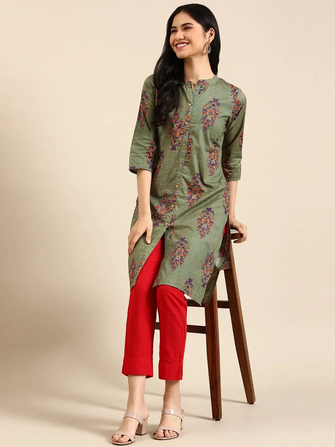 Women's Multi Floral Printed Mandarin Collar Straight Kurta