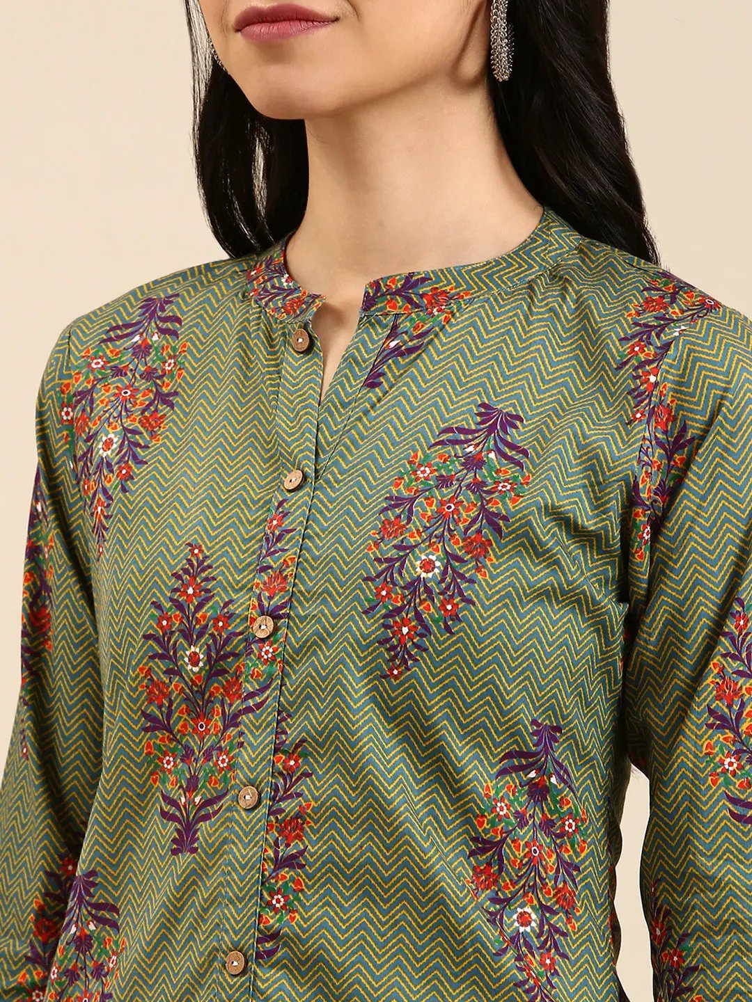 Women's Multi Floral Printed Mandarin Collar Straight Kurta