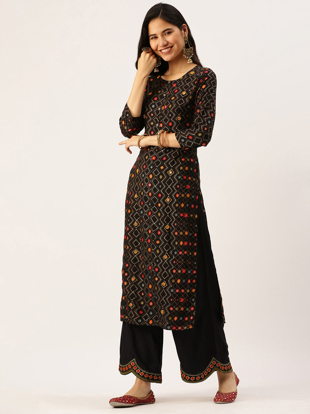 Women's Black Printed Straight Kurtas