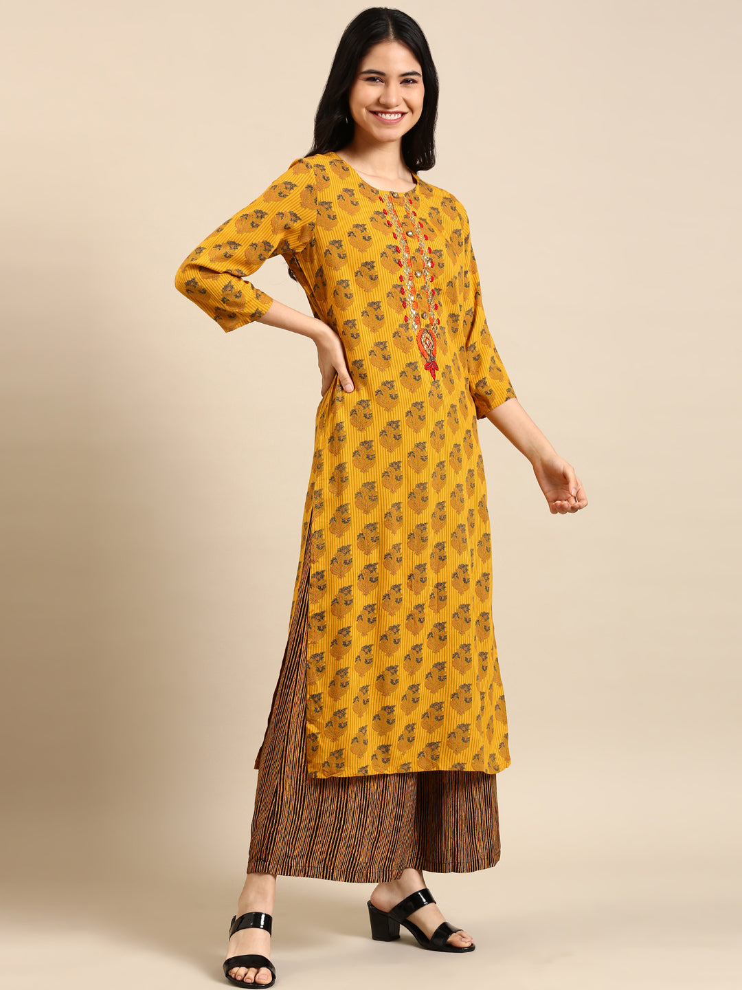 Women's Yellow Floral Kurta Set