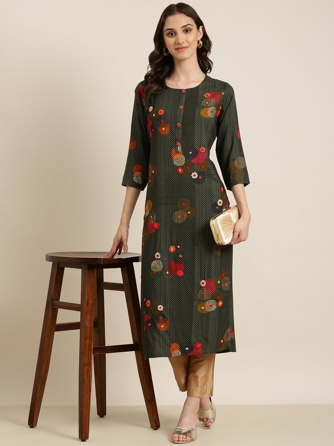 Women Green Floral Straight Kurta