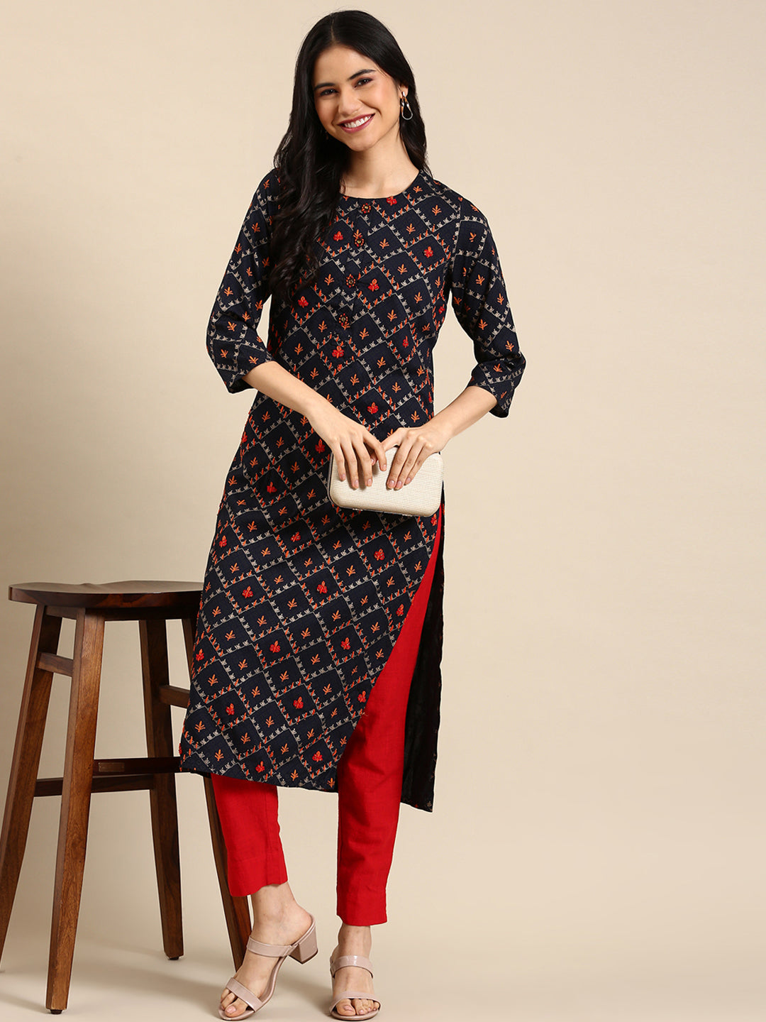 Women's Navy Blue Printed Straight Kurta