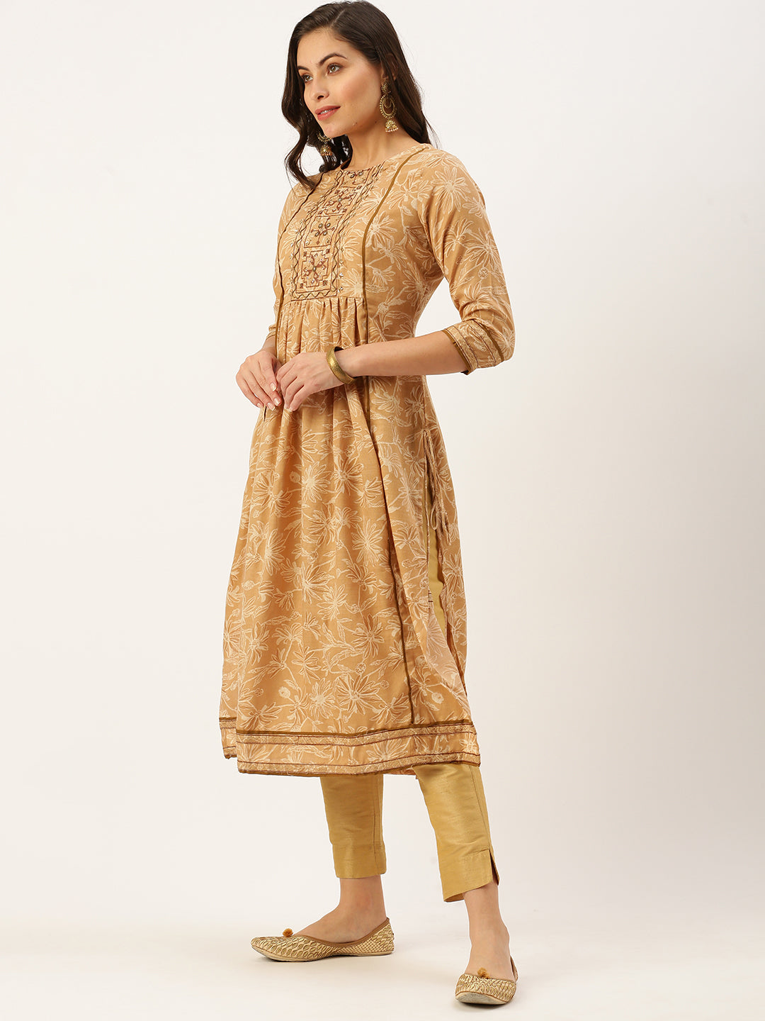 Women's Beige Printed A-Line Kurtas