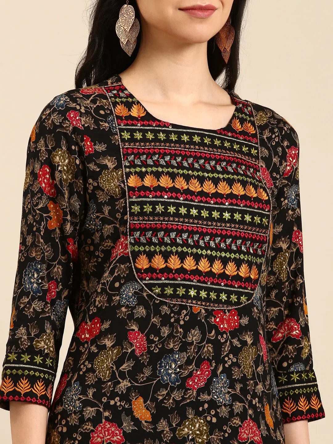 Women's Black Floral Kurta Set