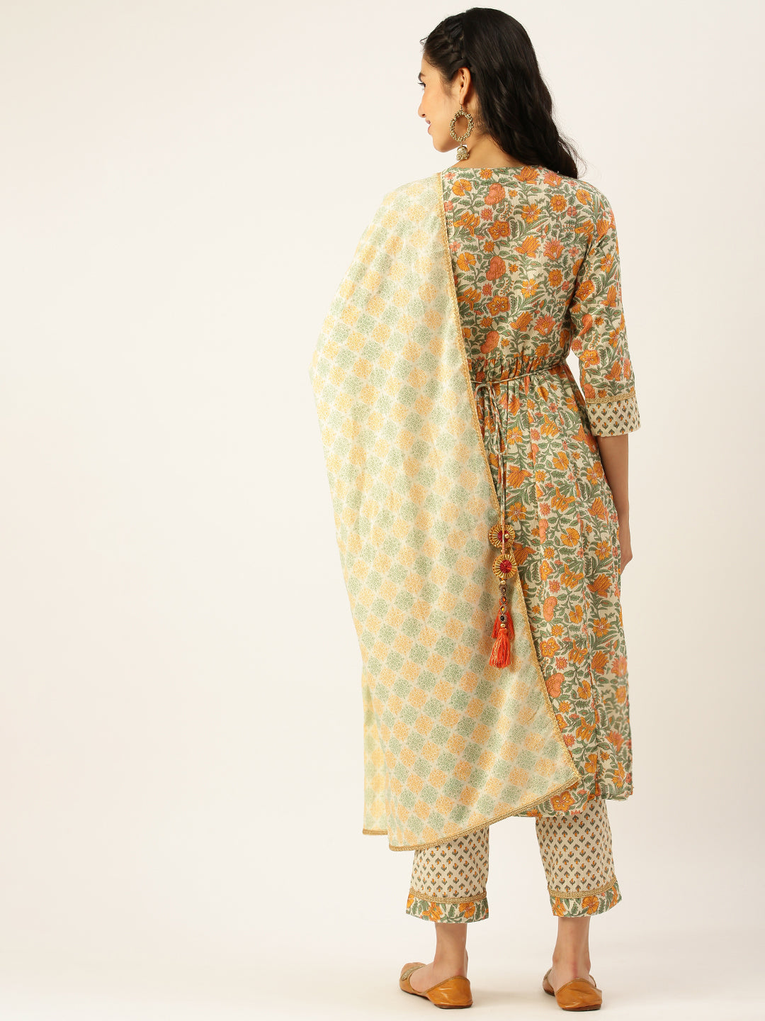 Women's Cream Printed Kurta Sets