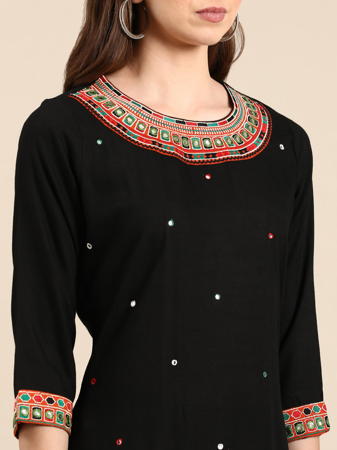 Women's Black Embroidered Kurta Set